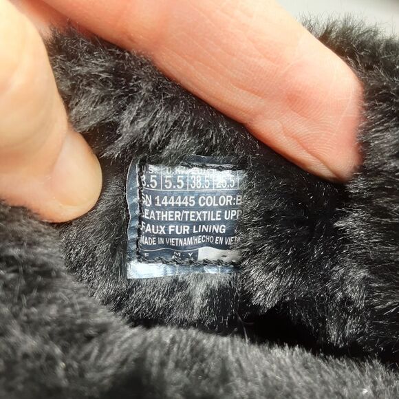 Black Boots  - Picture 11 of 14